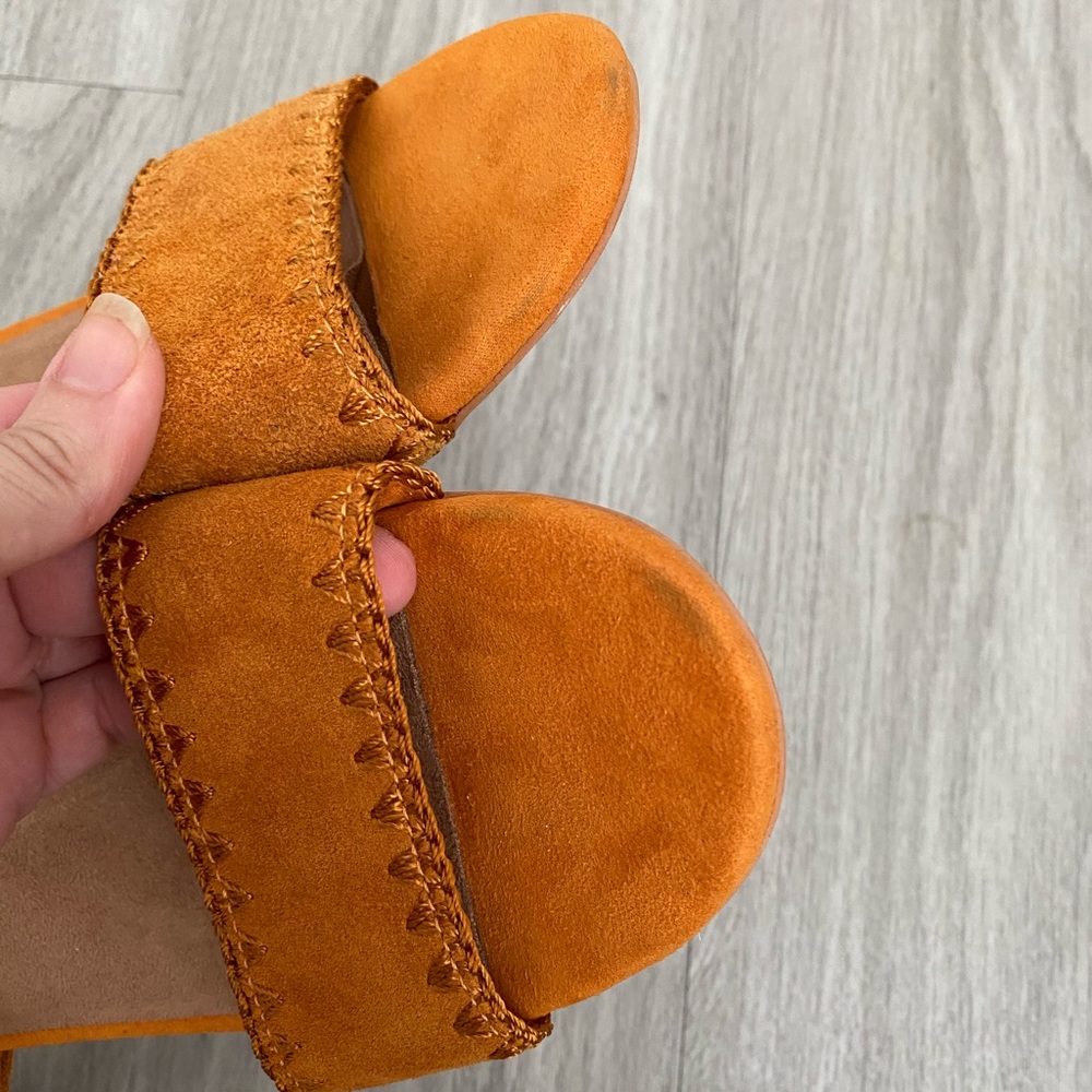Toms Orange Suede Block Heel Sandals - Picture 4 of 5